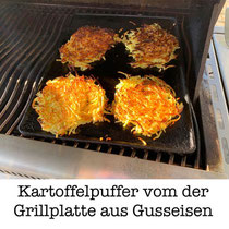 Kartoffelpuffer vom der Grillplatte aus Gusseisen