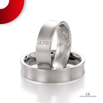 Eheringe by Trauringlounge I Gefertigt in Platin I 4 Brillanten 0,040 ct I Ruesch