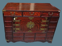 Mueble/baúl coreano 3 cajones. Ref F34. 70x40x58.