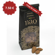 Amandes enrobées - 100g : Chocolat lait 45% avec une pointe de fleur de sel.