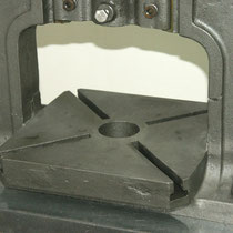 I6QON (c) Four Tee Slots from corners to center of the base