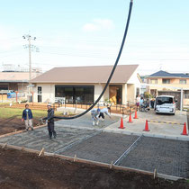 施設は通常業務なので、ポンプ車を併用しながら短期で工事を完了させるように工程を組みました。