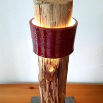 verkauft! Tischlampe rot; Erle, Keramikkranz, LED-Streifen, Höhe 34 cm