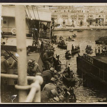 Débarquement de troupes françaises à Thessalonique (1915)