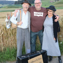 Komiker Gottfried und Elise aus dem Emmental, Kanton Bern, ein glücklicher Jubilar