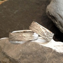 Trauringe Palladium mit strukturierter Oberfläche