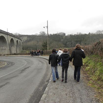 Jeu de piste Sur les traces de Paroutaud et du chemin de fer à Saint-Léonard-de-Noblat : direction le viaduc ferroviaire...