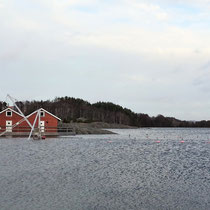 Högvatten vid Svarteskärs nya brygga. Foto Ann-Marie