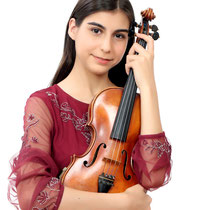 Alina Adamyan, Violine