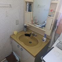 洗面台施工前