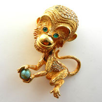 1970s Large 3D PAULINE RADER figural  Rhinestones Chimp Monkey Brooch  -art.438/3- SOLD OUT