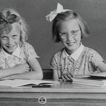 Rechts Lenie Bouwman