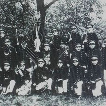 1925  geheel rechts commandat Piet Meijers, hij zou later naar Nuth verhuizen, en ook daar spoedig commandant van schutterij St. Bavo worden
