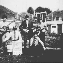 Er waren meer bandjes in Nuth zoals hier, "The Gold Boys" uit de Nuinhofwijk (De Baan)