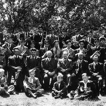 Fanfare St. Donatus werd in 1921 opgericht  St. Donatus kende een moeilijke beginperiode. Er was nauwelijks geld en met behulp van tweedehands instrumenten probeerde men het muzikale peil omhoog te brengen.