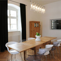 Das Besprechungszimmer im Erdgeschoss