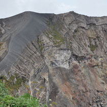 Dune de sable volcanique formée par le vent