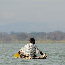 Pêcheur sur le lac Baringo.