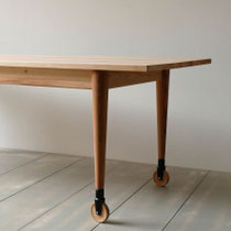 Shaker worktable, Peter Seeland