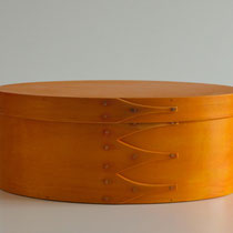 Shaker oval box