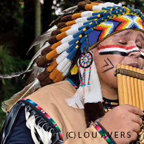 Indio-Musiker im Parque das Aves - (c) Lou Avers