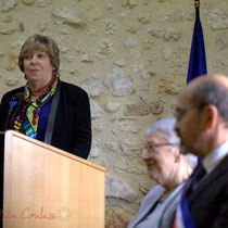Françoise Cartron, Vice-présidente du Sénat. Remise de l'Ordre national du Mérite à Suzette Grel. Le Pout. 7 février 2015