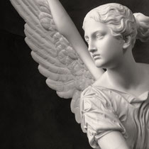 Kranzwerfende Victoria, Alte Nationalgalerie, Berlin