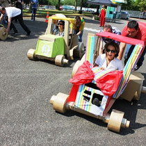 Tracteur en carton - The farming race