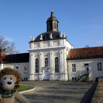 Das ist die alte Schloßkirche.