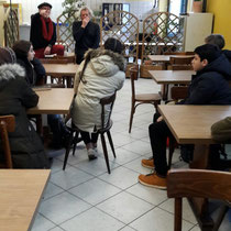 PTS Traun auf Exkursion im Soma-Markt mit Vorstandsmitgliedern  