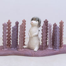 「あきかぜの はれま」陶に釉薬、木材にアクリル絵具／W1040×D360×H400mm(photo:Tamotsu Kido)