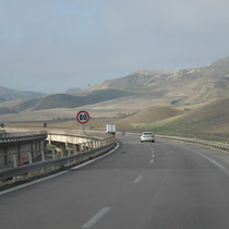Autoroute entre Enna et Palerme.
