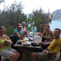 Les Cinque Terre - Sentier Azurro:pique-nique , une table nous attendait!!