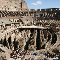 Rome - Colisée - Il pouvait accueillir quelques 55.000 personnes -