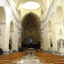 Catane - Interieur du Duomo.