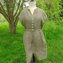 Kleed Filipa in 100% linnen geweven, caspers, Lana, beschikbaar in de maten 38; 40; 42 en 44; prijs: 158,80 €
