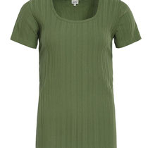 T-shirt Opala in 100% bio-katoen fantasierib, olijfgroen, Living Crafts, beschikbaar in de maten S, M en L, prijs: 39,99 €