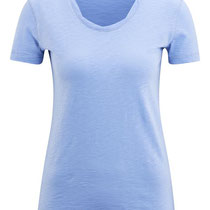 T-shirt Alexandra in 100% bio-katoen jersey, lichtblauw, Living Crafts, beschikbaar in de maten XS, S en L, prijs: 26,99 €