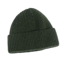 Muts Stockholm in 100% bio-wol gebreid, Iers mosgroen, Living Crafts, prijs: 39,99 €