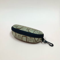 めがねケース113　セミハード　茶スクウェア　￥600