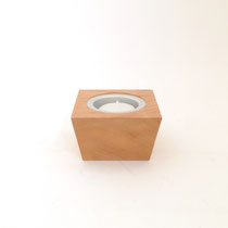キャンドルホルダー139　白木台型　80×80×48Ｈ　￥500　＊2つあります＊