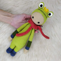 Doll Frog amigurumi
