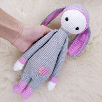Doll Bunny amigurumi