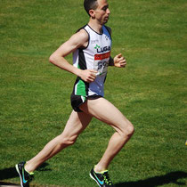 Mostapha Charki 9.01 en obstáculos