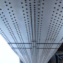 11/2018: how many bolts are on the the harbour bridge?