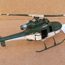 Helicóptero chapa. Ref 5092. 10x17x5