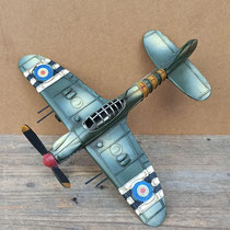 Avión hojalata. Ref 42026. 30x32x10