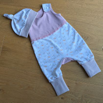 Schäfchen, Gr. 56/62, hinten Schäfchen, Mütze zzgl. 8 €