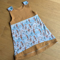 Seepferdchen, Größe 98, Passe hinten Seepferdchen, Rock uni, 37€