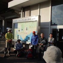 和邇駅での開会行事